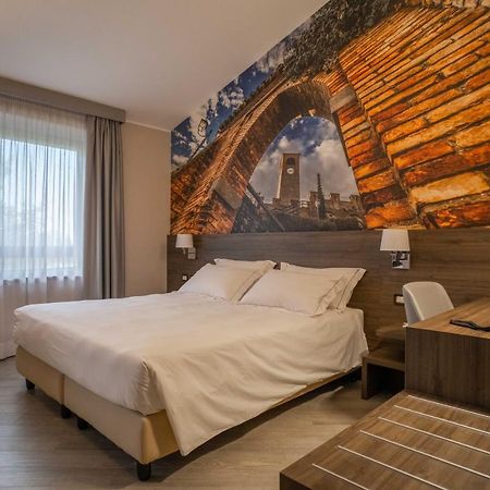 Hotel Guerro Castelvetro di Modena Luaran gambar