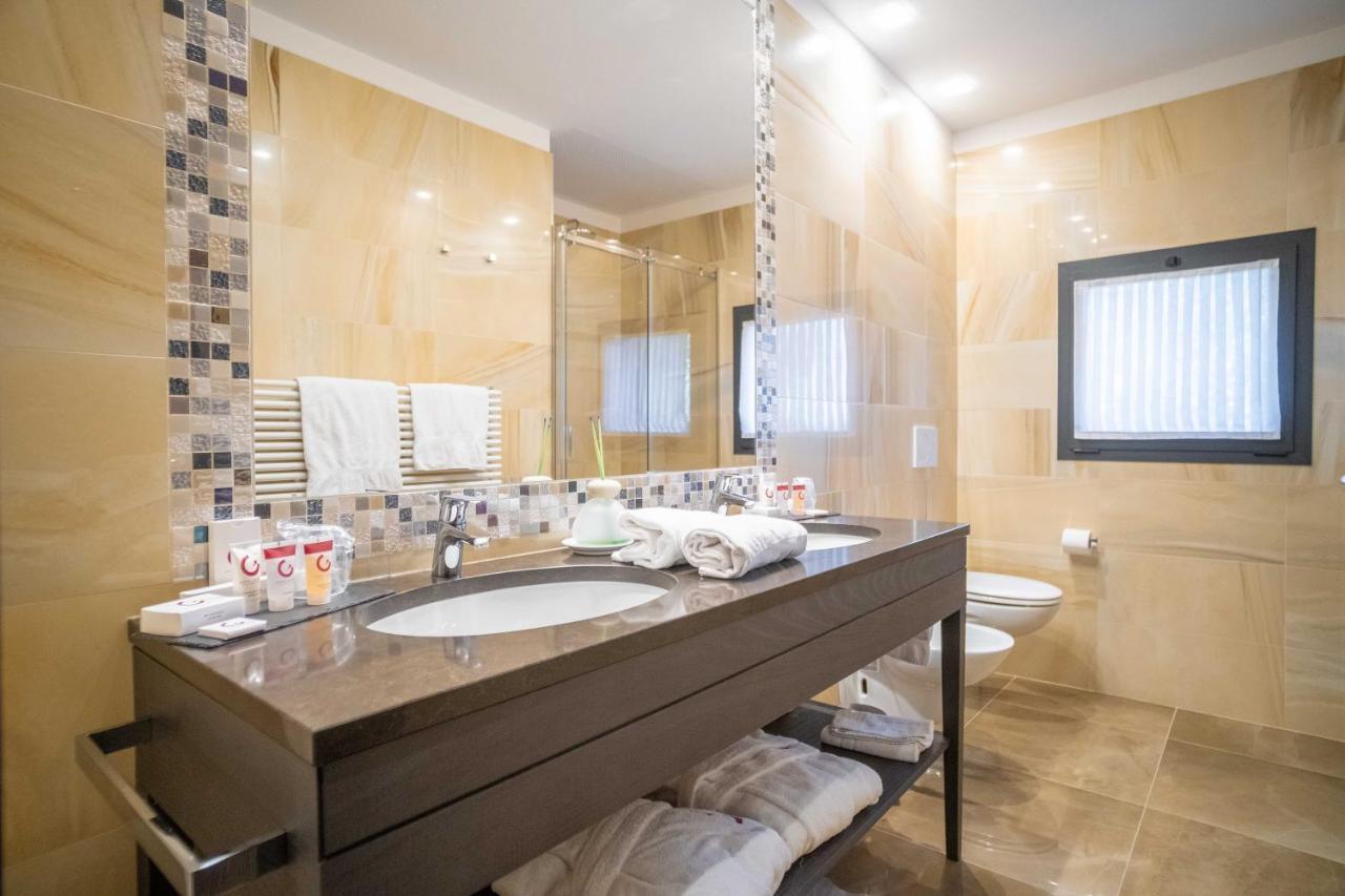 Hotel Guerro Castelvetro di Modena Luaran gambar