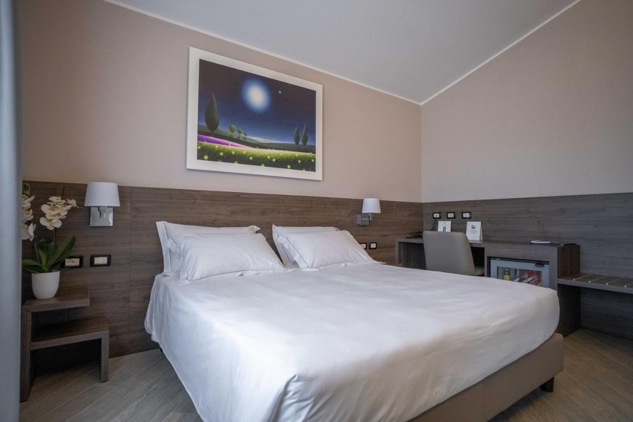 Hotel Guerro Castelvetro di Modena Luaran gambar